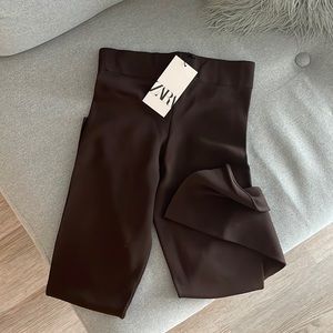 NWT ! Zara Elastic Cropped Flare Leggings • Brown • Size Small